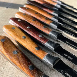 Couteaux à manche en bois Comas